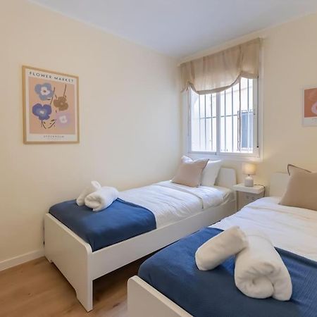 Downtown Flat With 46 Sqm Private Rooftop Terrace Малага Экстерьер фото