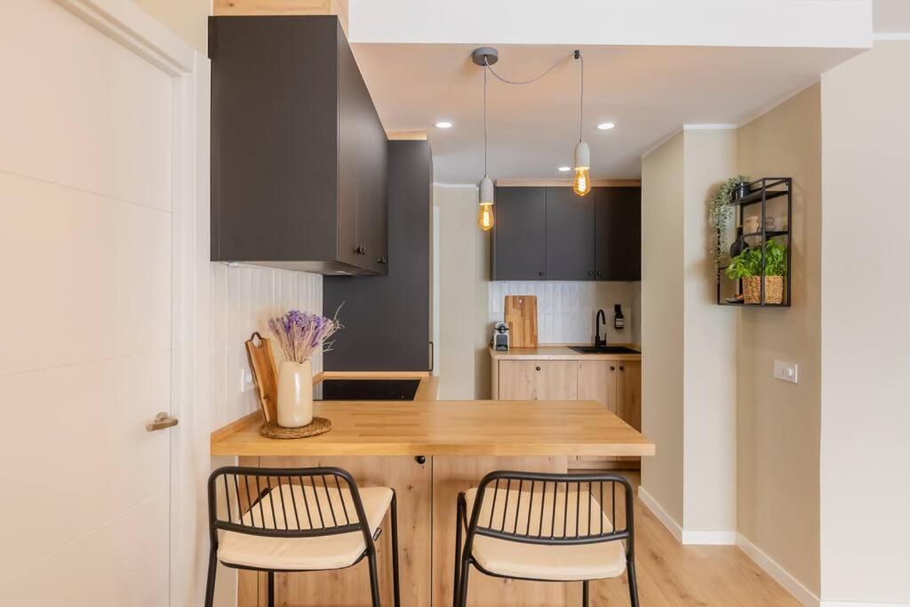 Downtown Flat With 46 Sqm Private Rooftop Terrace Малага Экстерьер фото